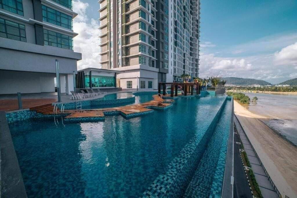 Cozy Seaview Studiosuite Hs Sweet Homestay Kuantan Exterior photo