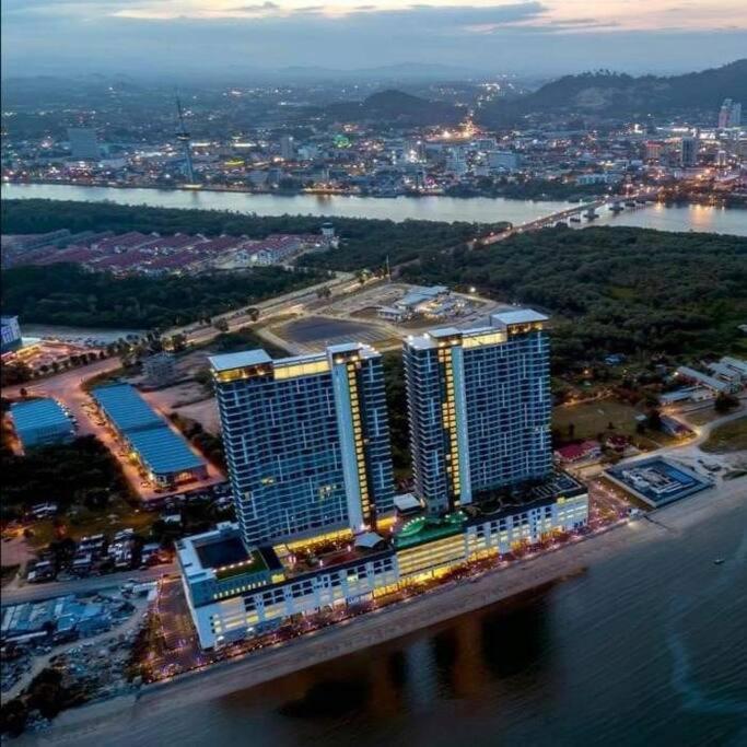 Cozy Seaview Studiosuite Hs Sweet Homestay Kuantan Exterior photo
